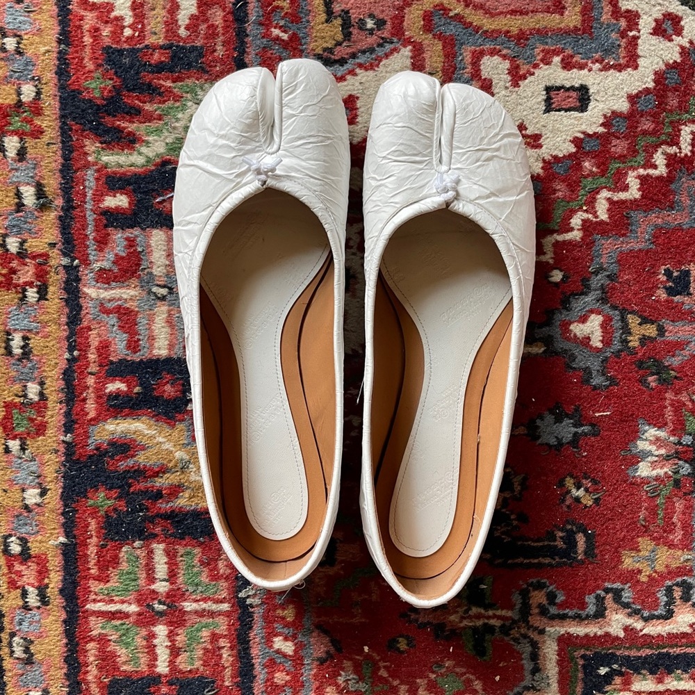 Margiela Tabi Flats - White